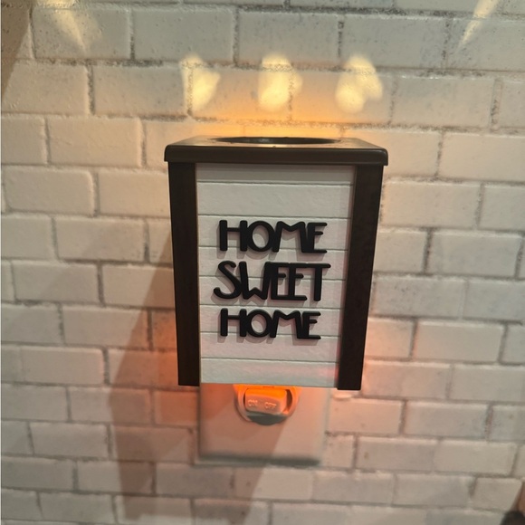 Home Sweet Home Wax Warmer - Picture 4 of 4
